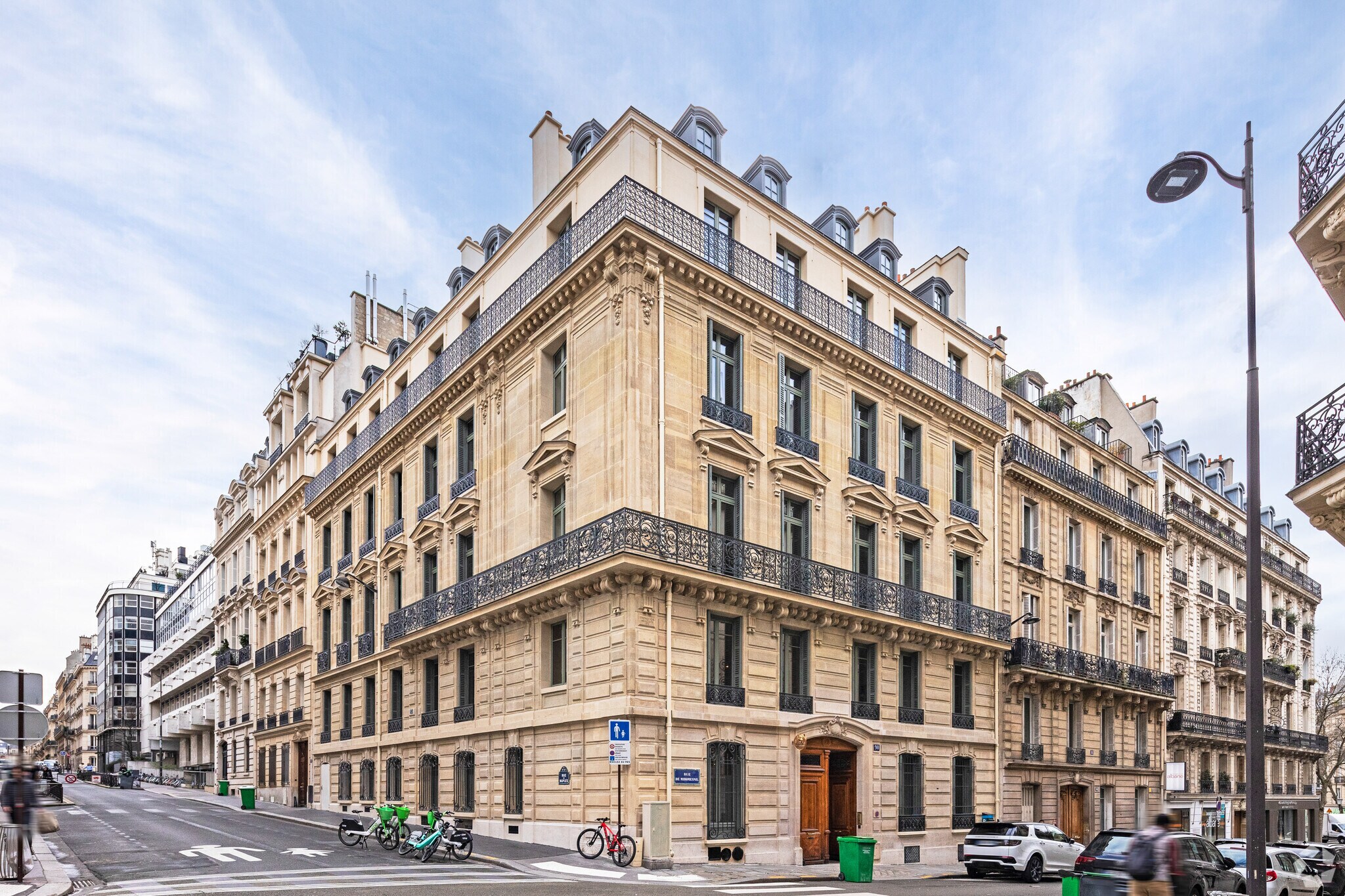 90 Rue De Miromesnil, Paris à louer Photo principale– Image 1 sur 3