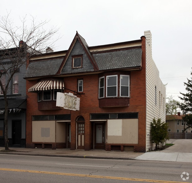 1217-1219 Broadway St, Toledo, OH à vendre - Photo principale – Image 1 sur 10