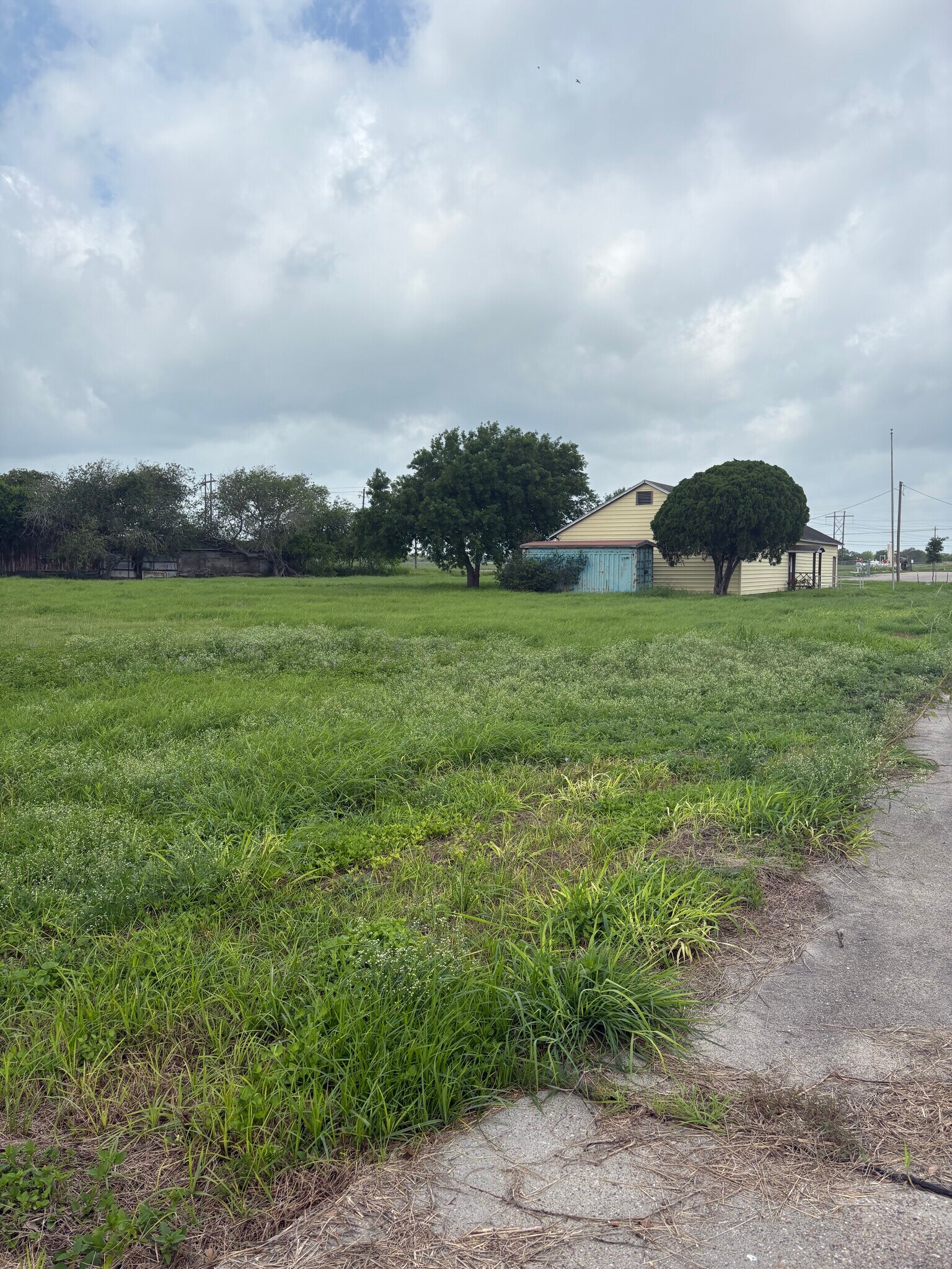 1814 Lodge Ln, Corpus Christi, TX à vendre Photo principale– Image 1 sur 25