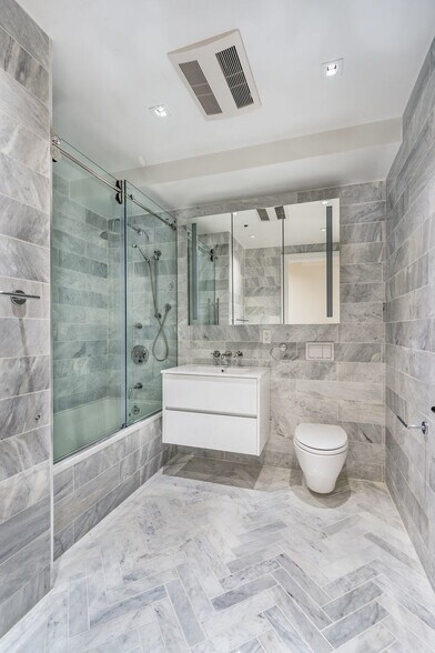 141 E 17th St, New York, NY à vendre - Photo intérieure – Image 3 sur 23