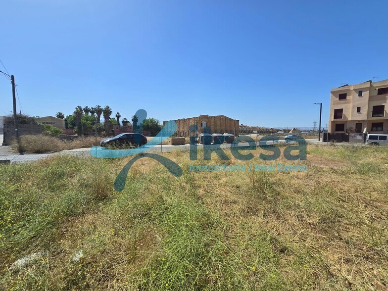 Terrain dans Atarfe, Granada à vendre - Photo de l’immeuble – Image 2 sur 9