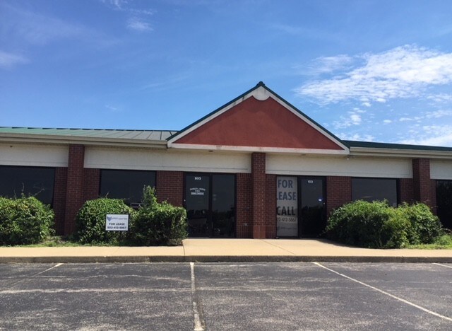 103-115 Hunter Station Rd, Sellersburg, IN à louer - Photo de l’immeuble – Image 1 sur 5