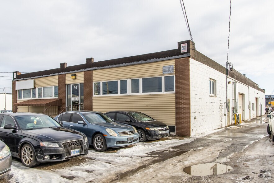 24 Bentley Ave, Ottawa, ON à louer - Photo principale – Image 1 sur 3