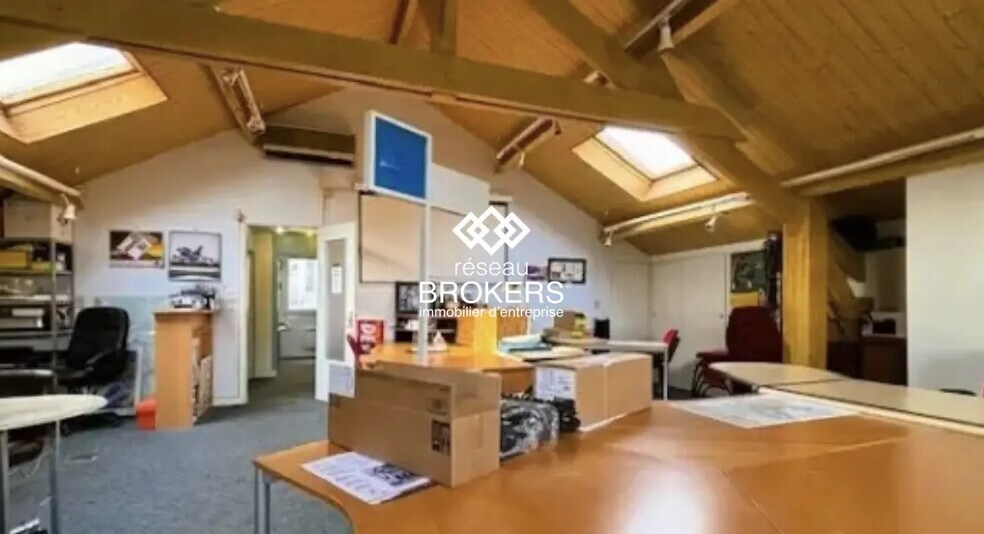 Bureau dans Enghien-les-Bains à vendre - Photo de l’immeuble – Image 3 sur 6