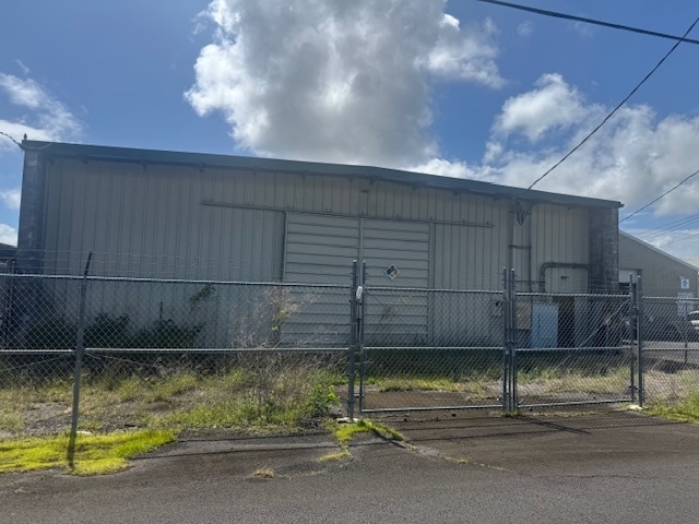 831 Iolani St, Hilo, HI à louer Photo de l’immeuble– Image 1 sur 1