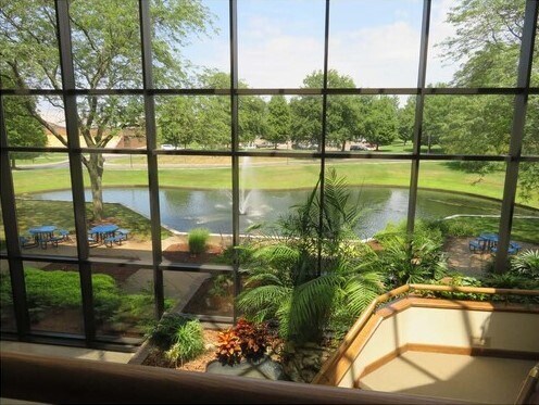 700 & 734 S Waverly Rd, Holland, MI à vendre - Photo de l’immeuble – Image 3 sur 32