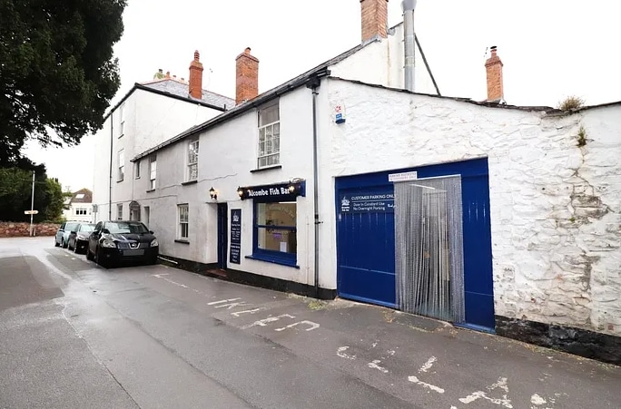 1 Brook Street, Minehead à vendre - Photo principale – Image 1 sur 3