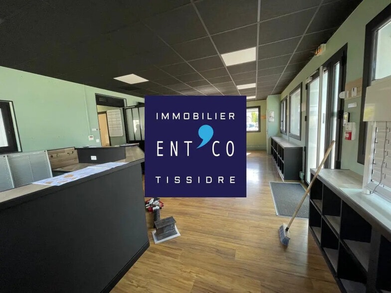 Industriel/Logistique dans Bon-Encontre à louer - Photo de l’immeuble – Image 2 sur 12