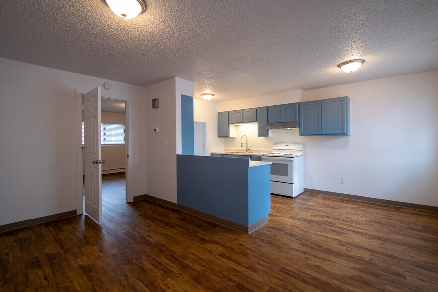 1428 S California Ave, Loveland, CO à vendre - Photo intérieure – Image 2 sur 4