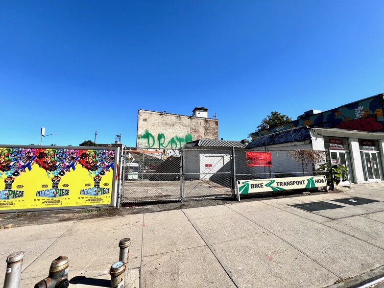 148 Flushing Ave, Brooklyn, NY à louer - Photo de l’immeuble – Image 3 sur 5