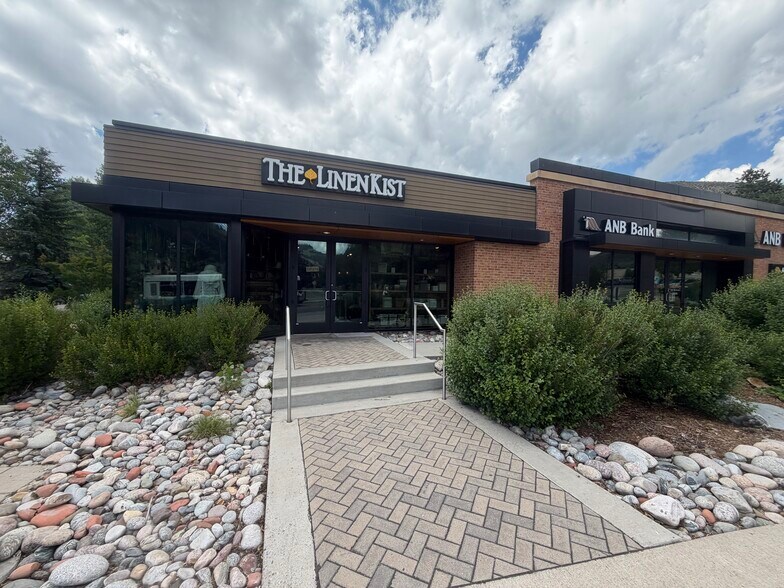 71 E Beaver Creek Pl, Avon, CO à louer - Photo de l’immeuble – Image 2 sur 4