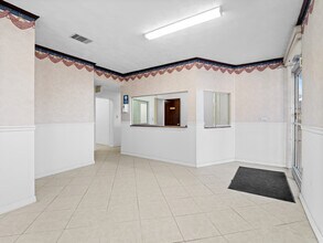 4015 N Highway 1, Cocoa, FL à louer Photo intérieure– Image 1 sur 21