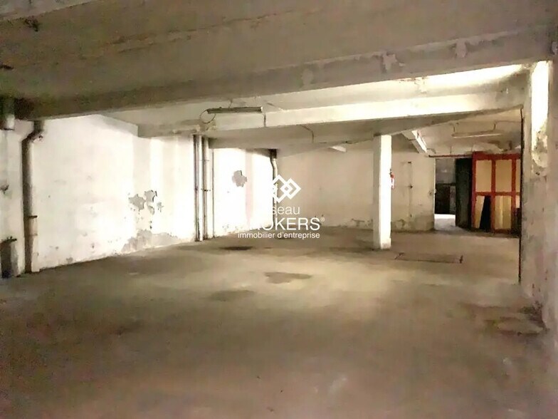 Local d'activités dans Grenoble à vendre - Photo intérieure – Image 2 sur 7