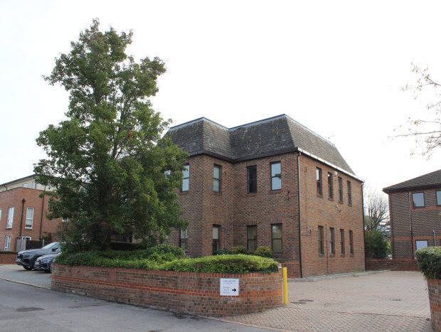 54 Queen St, Horsham à louer - Photo de l’immeuble – Image 2 sur 4