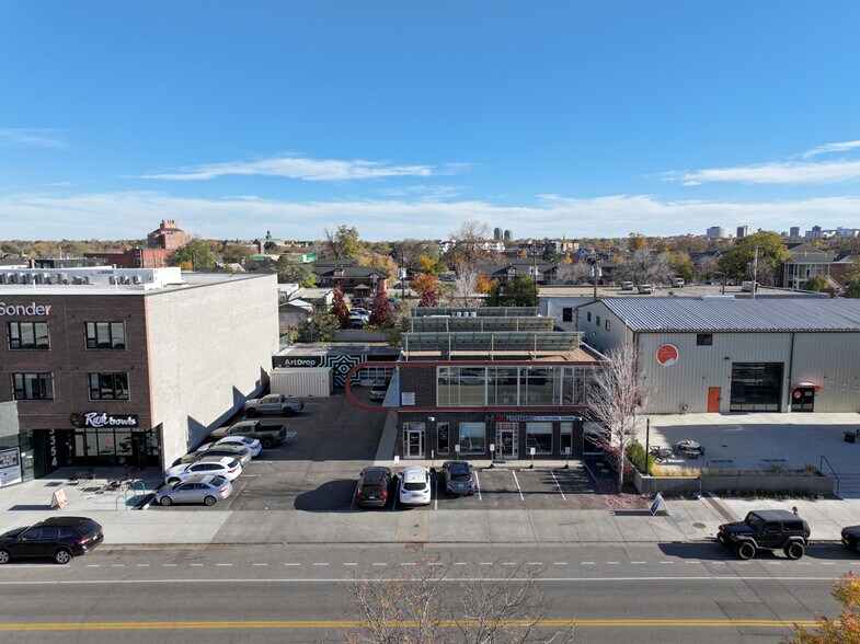 3330 Larimer St, Denver, CO à vendre - Photo de l’immeuble – Image 1 sur 3