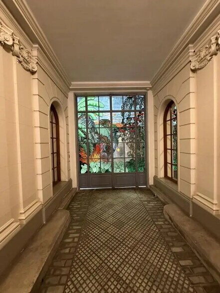 199 Bis Boulevard Saint-Germain, Paris à vendre - Photo de l’immeuble – Image 2 sur 5