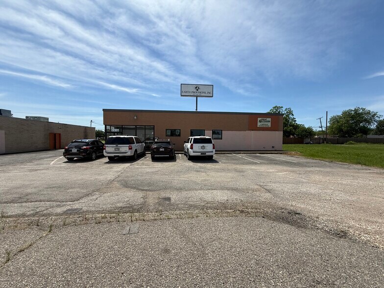 3910 Interstate 30, Mesquite, TX à vendre - Photo de l’immeuble – Image 2 sur 5