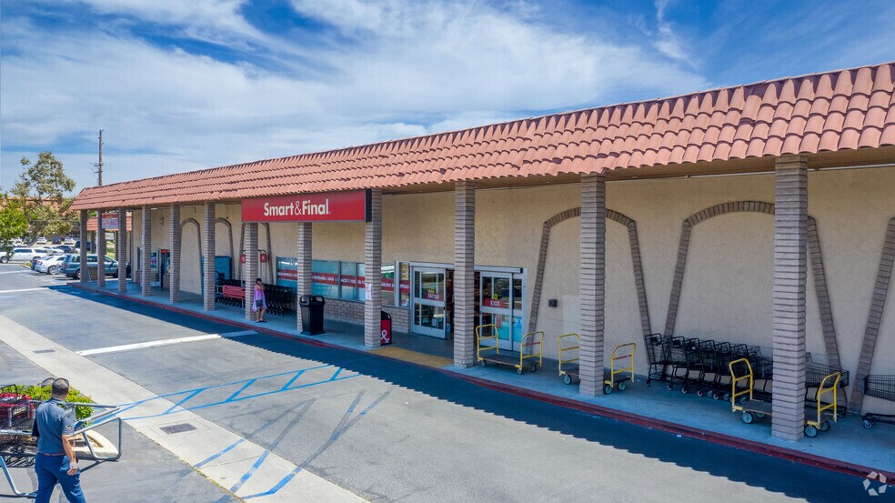 8617-8679 Baseline Rd, Rancho Cucamonga, CA à vendre - Photo de l’immeuble – Image 3 sur 23