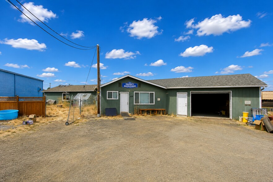 1624 Ferry St SW, Albany, OR à vendre - Photo de l’immeuble – Image 3 sur 34