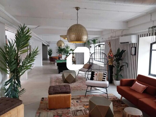 Plus de détails pour Bureau à louer