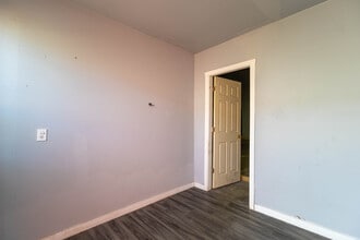 11568 132A St, Surrey, BC à louer Photo intérieure– Image 2 sur 6