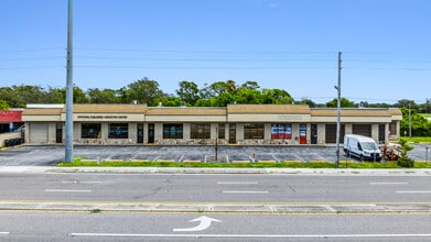 1393 S Missouri Ave, Clearwater, FL à louer Photo intérieure– Image 2 sur 4