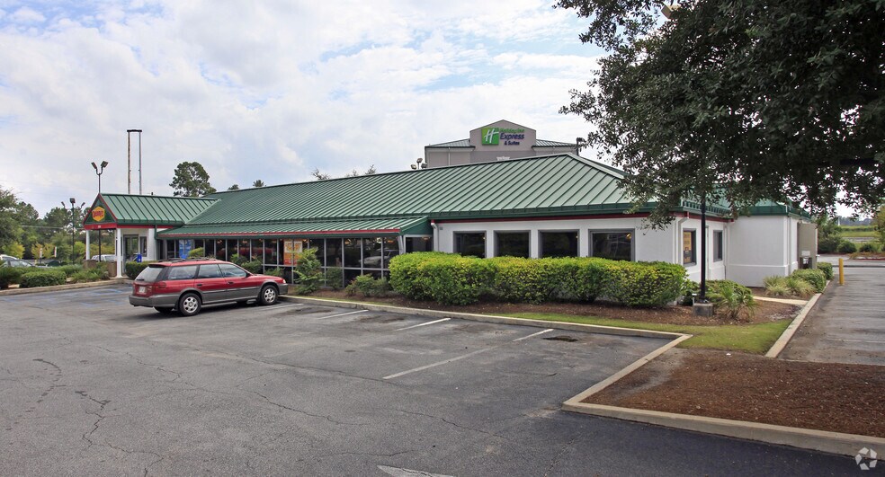 1328 N St Augustine Rd, Valdosta, GA à louer - Photo de l’immeuble – Image 2 sur 2