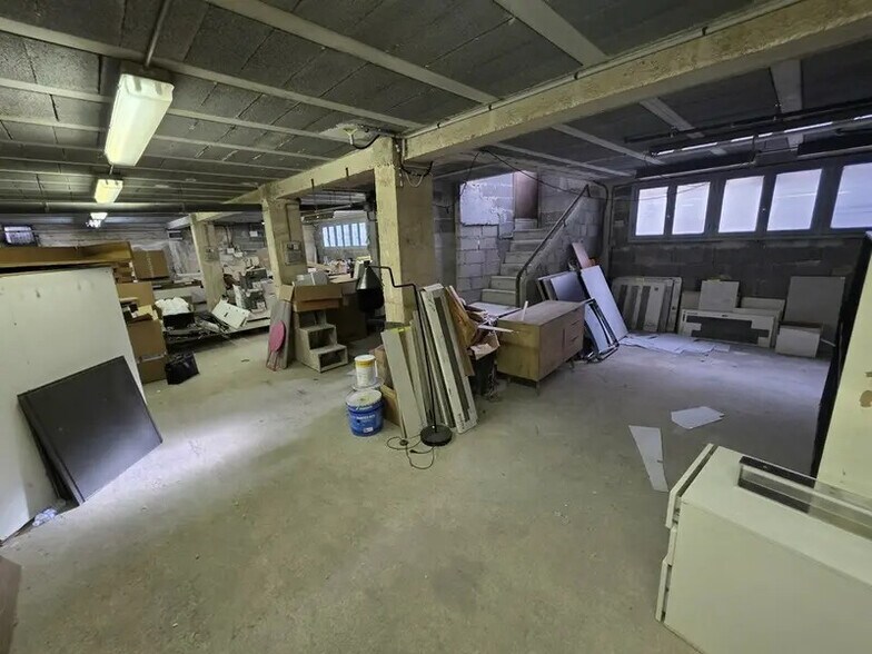 Industriel/Logistique dans La Trinité à louer - Photo intérieure – Image 3 sur 12