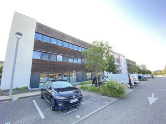 Plus de détails pour 97 Allée Alexandre Borodine, Saint-Priest - Bureau à louer