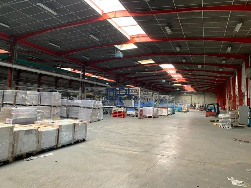 Industriel/Logistique dans Morangis à louer Photo intérieure– Image 1 sur 5