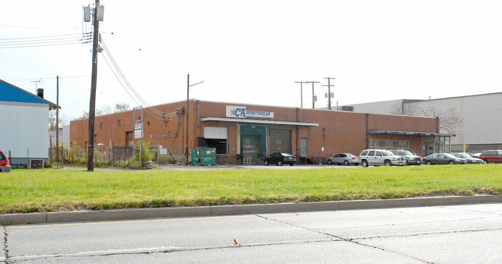 6311 Erdman Ave, Baltimore, MD à vendre - Photo de l’immeuble – Image 3 sur 4