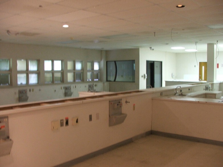 980 N Woodland Dr, Lancaster, SC à louer - Photo intérieure – Image 2 sur 10