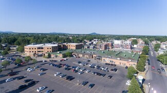 Plus de détails pour 145 Boul Saint-Joseph, St-Jean, QC - Bureau, Local commercial à louer