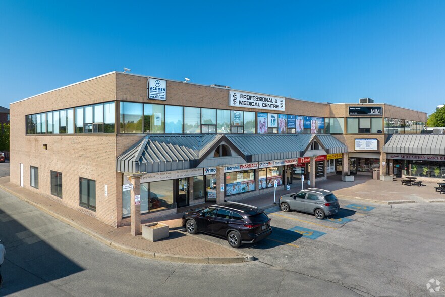 390 Steeles Ave W, Vaughan, ON à louer - Photo de l’immeuble – Image 1 sur 11