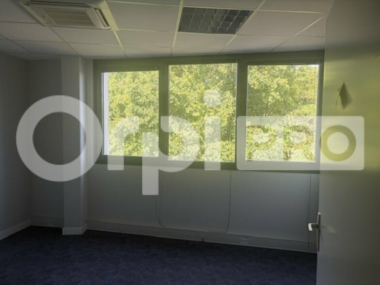 Bureau dans Aytré à louer - Photo intérieure – Image 1 sur 3
