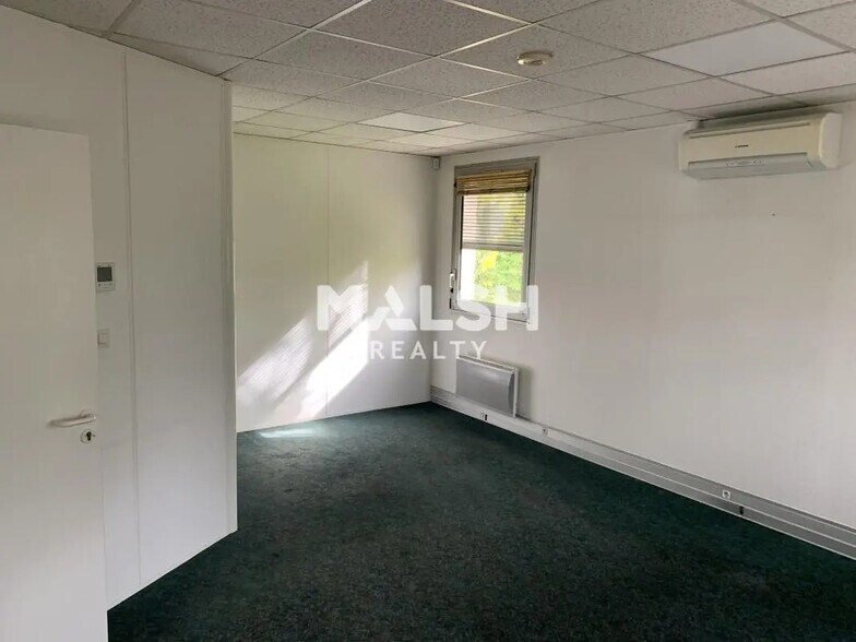 Bureau dans Rillieux-la-Pape à louer - Photo de l’immeuble – Image 3 sur 21