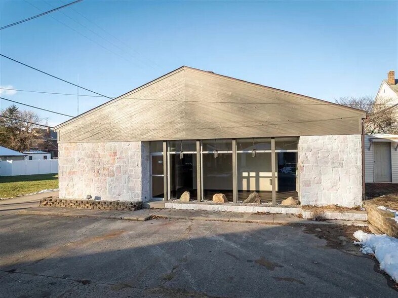 626 S B St, Richmond, IN à vendre - Photo de l’immeuble – Image 1 sur 24