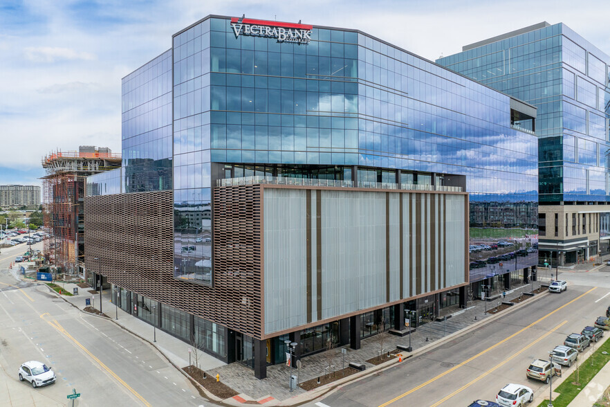 7222 E Layton Ave, Denver, CO à louer - Photo principale – Image 1 sur 15