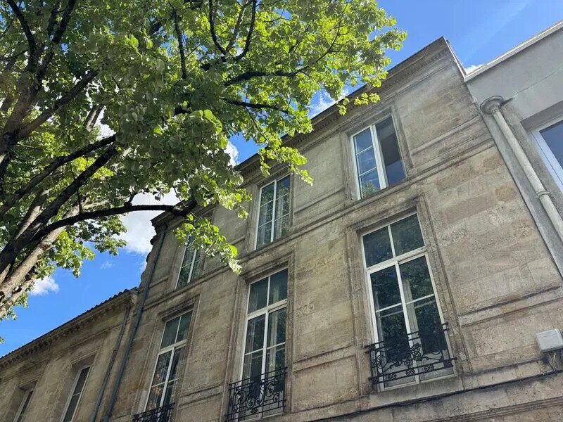 Bureau dans Bordeaux à louer Photo de l’immeuble– Image 1 sur 7
