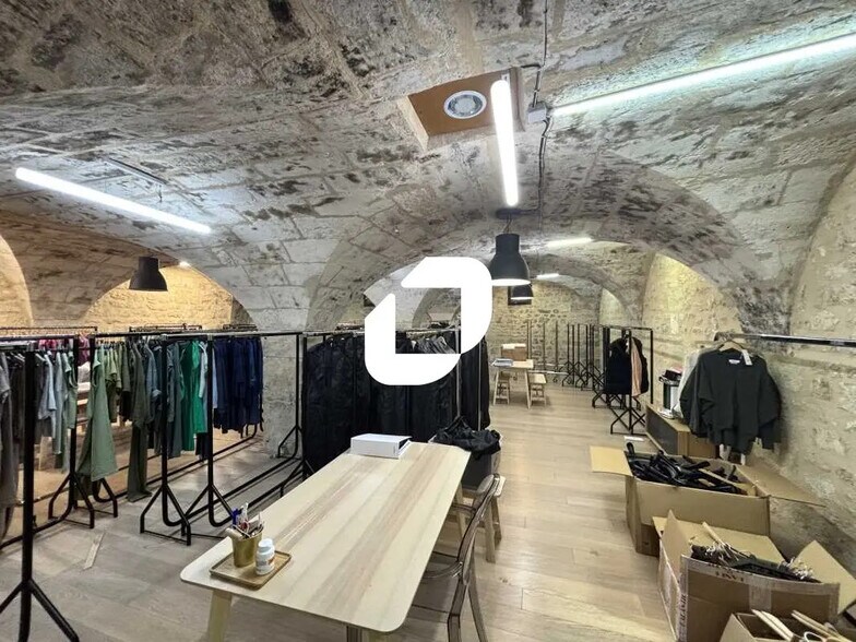 Local commercial dans Bordeaux à louer - Photo intérieure – Image 2 sur 13