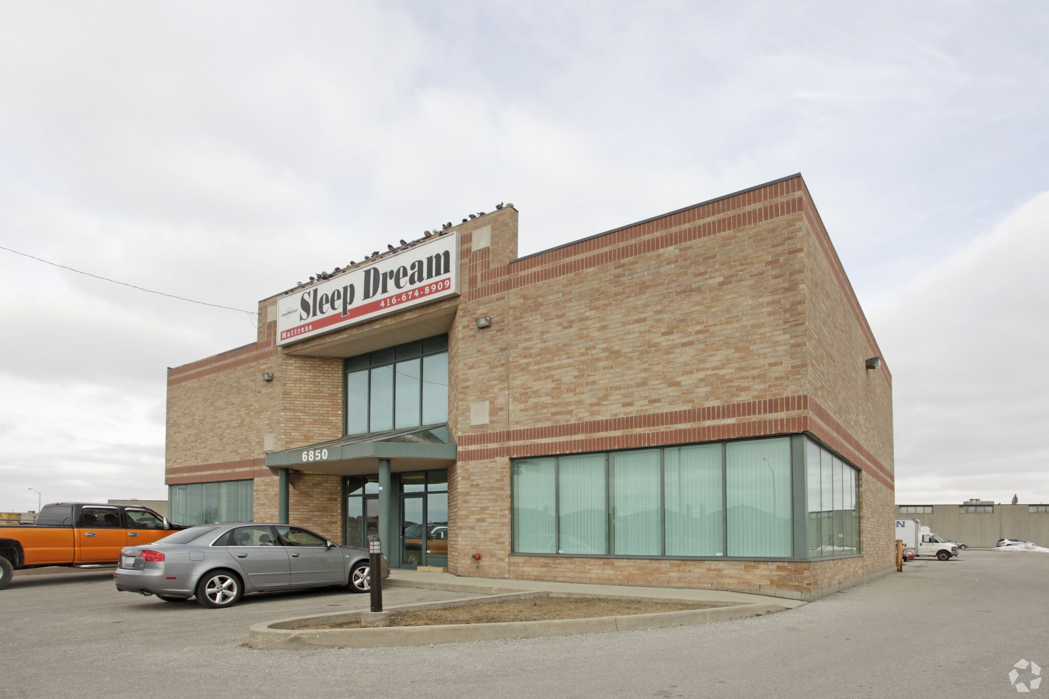 6850 Finch Ave W, Toronto, ON à louer Photo principale– Image 1 sur 3