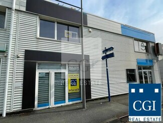 Plus de détails pour Local commercial à louer