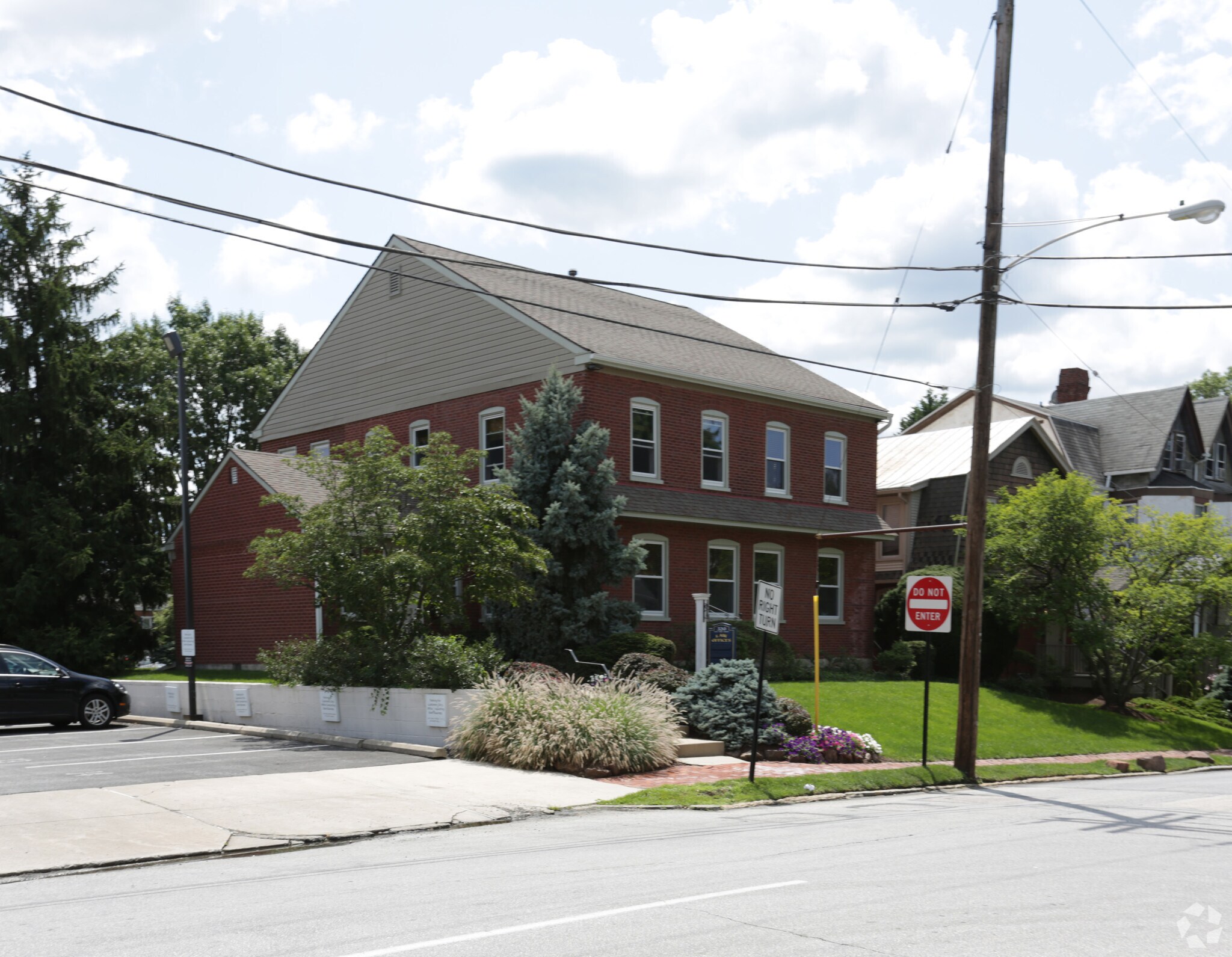320 W Front St, Media, PA à louer Photo principale– Image 1 sur 31