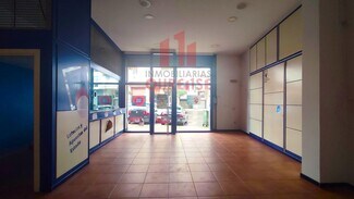 Plus de détails pour Local commercial à louer