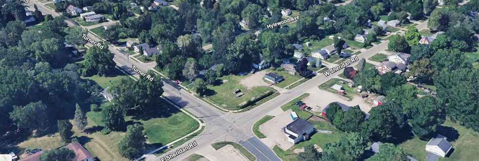321 W Sheridan Rd, Lansing, MI à vendre - Photo de l’immeuble – Image 2 sur 4