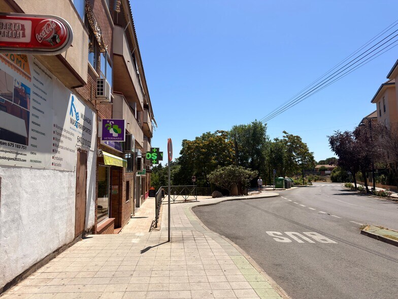 Immeuble residentiel dans Galapagar, Madrid à vendre - Photo de l’immeuble – Image 2 sur 3