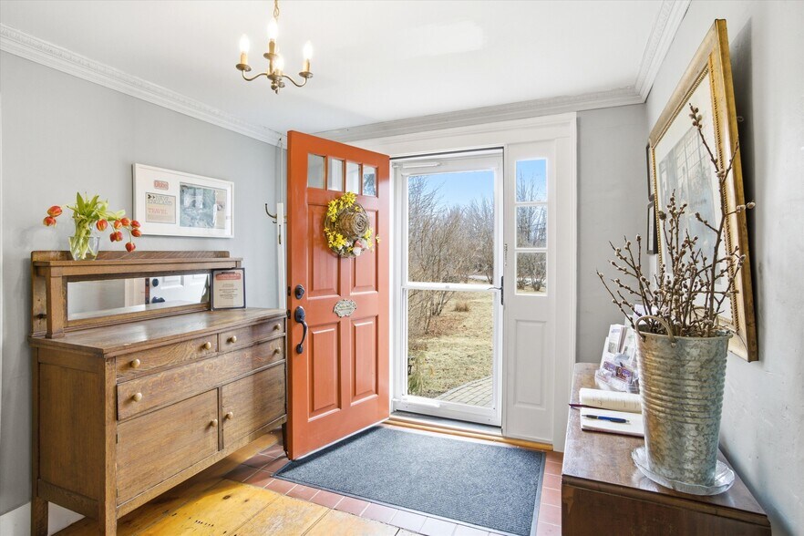 235 Windsor Rd, Hillsborough, NH à vendre - Photo de l’immeuble – Image 3 sur 51