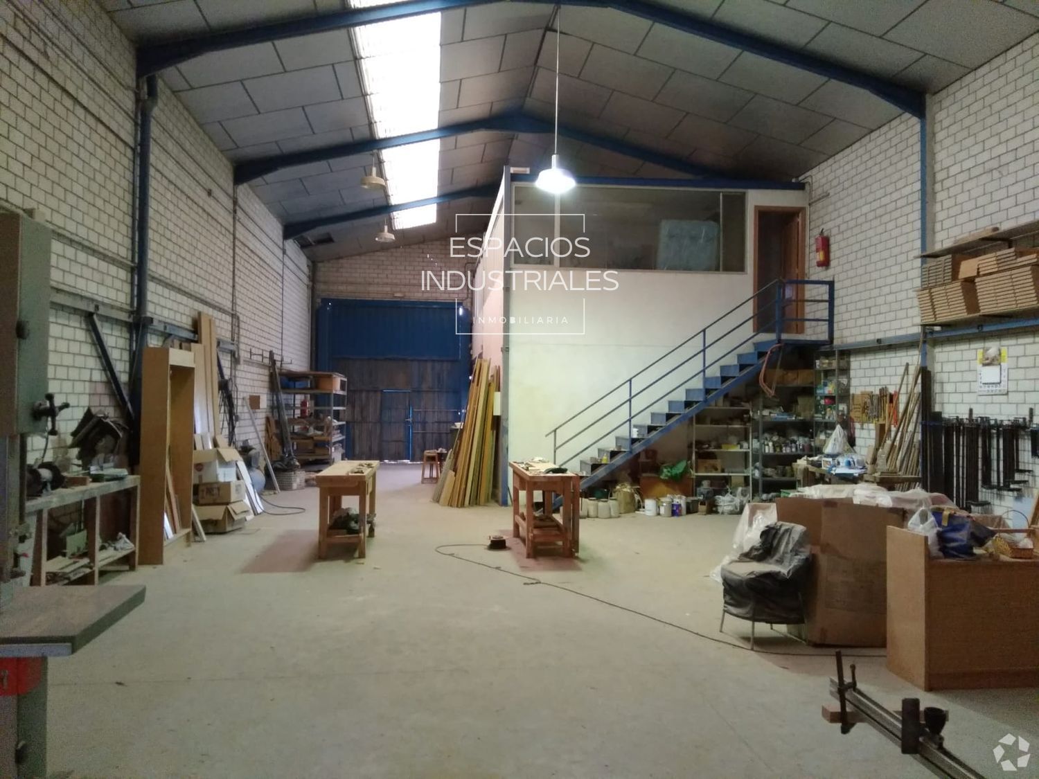 Industriel/Logistique dans Arganda del Rey, Madrid à vendre Photo principale– Image 1 sur 15