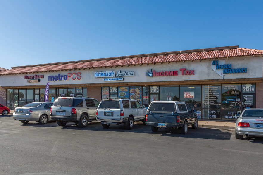 Tonopah Plaza portefeuille de 5 biens à vendre sur LoopNet.fr - Photo de l’immeuble – Image 2 sur 9
