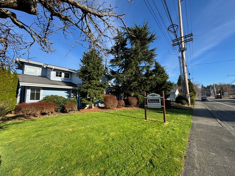 301 W Blackburn Rd, Mount Vernon, WA à louer - Photo de l’immeuble – Image 2 sur 27